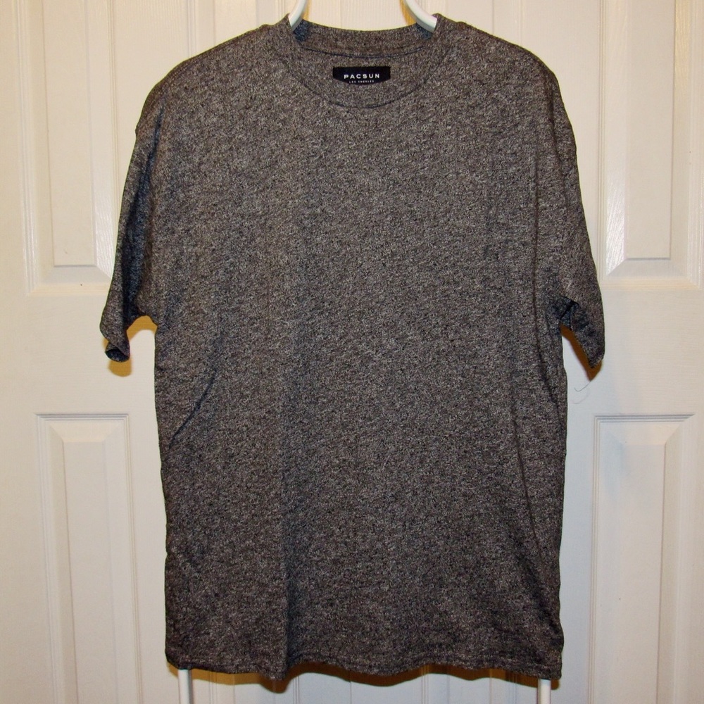 Pacsun Men's boxy grey shirt